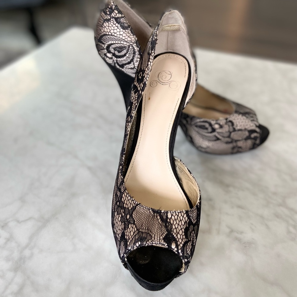 3.5 inch Heels, 8.5 in woman’s